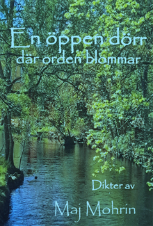 En öppen dörr där orden blommar